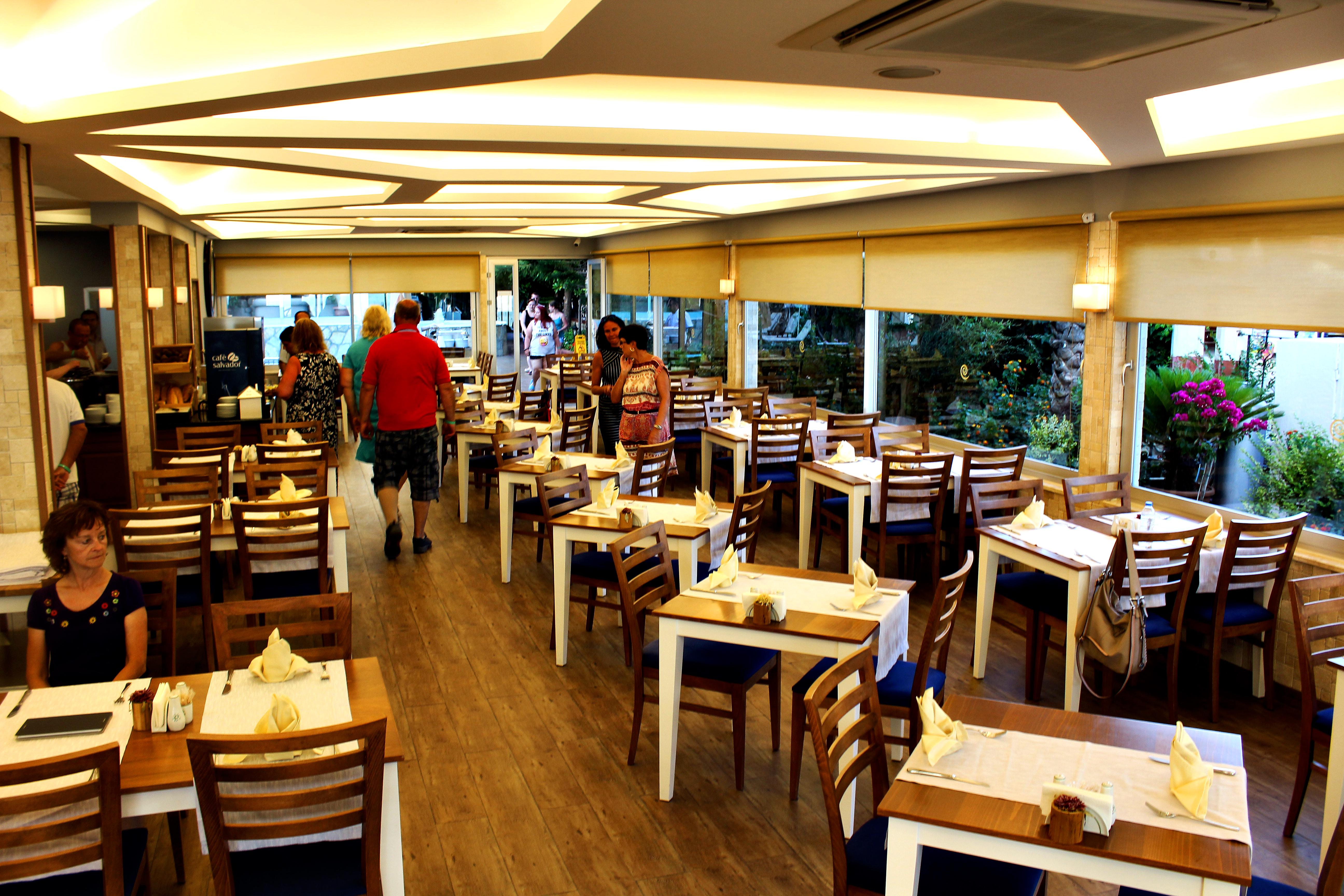 Sun Beach Hotel 시데 외부 사진