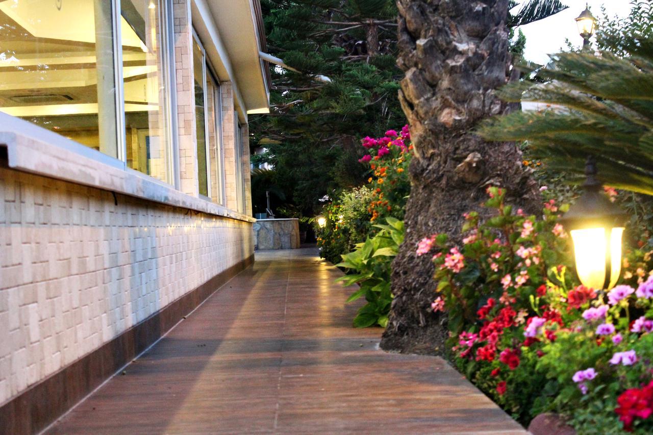 Sun Beach Hotel 시데 외부 사진